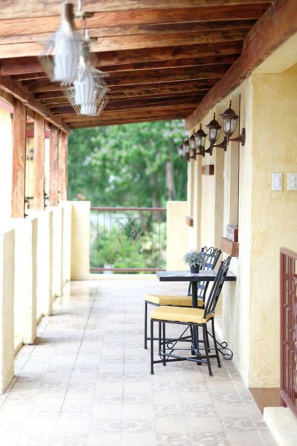 La Casa Di Beatrice Bed & Breakfast Panglao Bagian luar foto