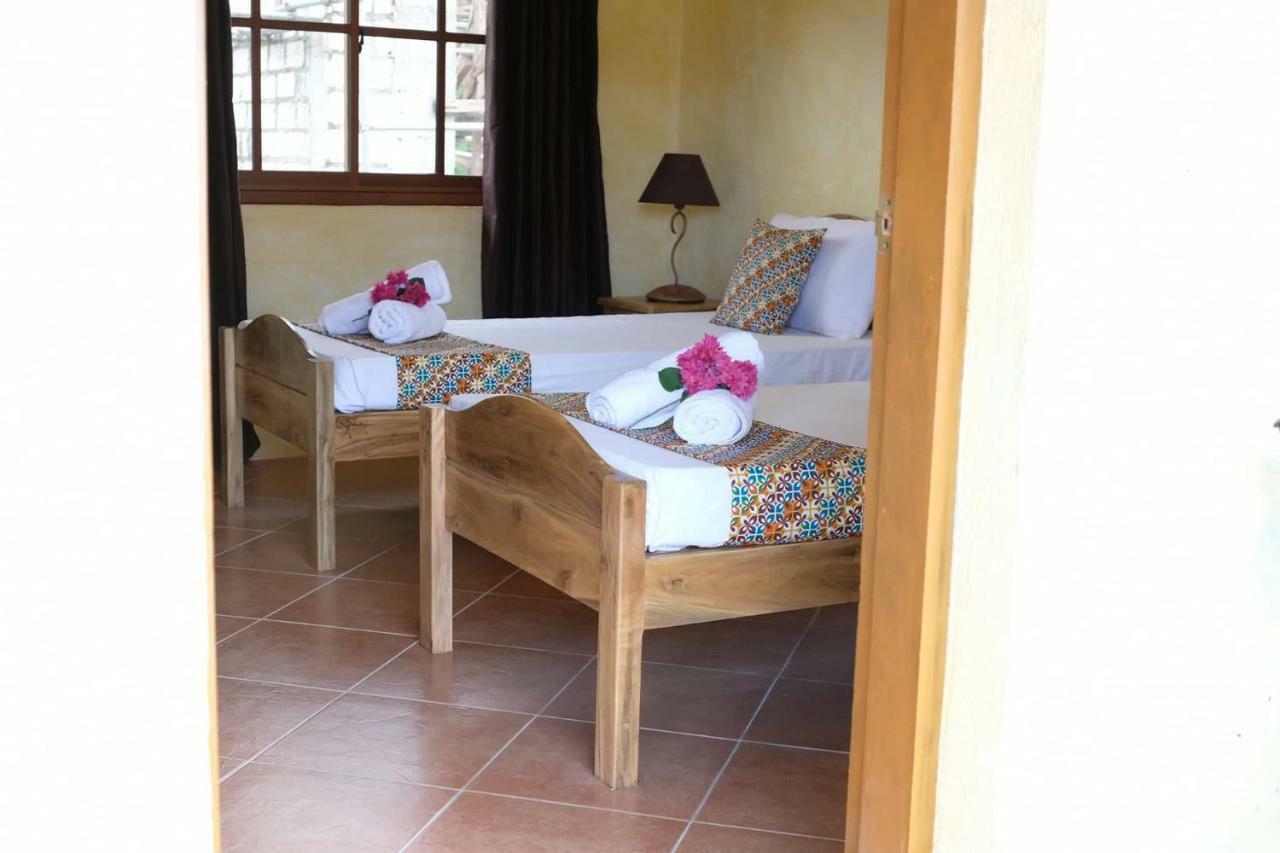 La Casa Di Beatrice Bed & Breakfast Panglao Bagian luar foto