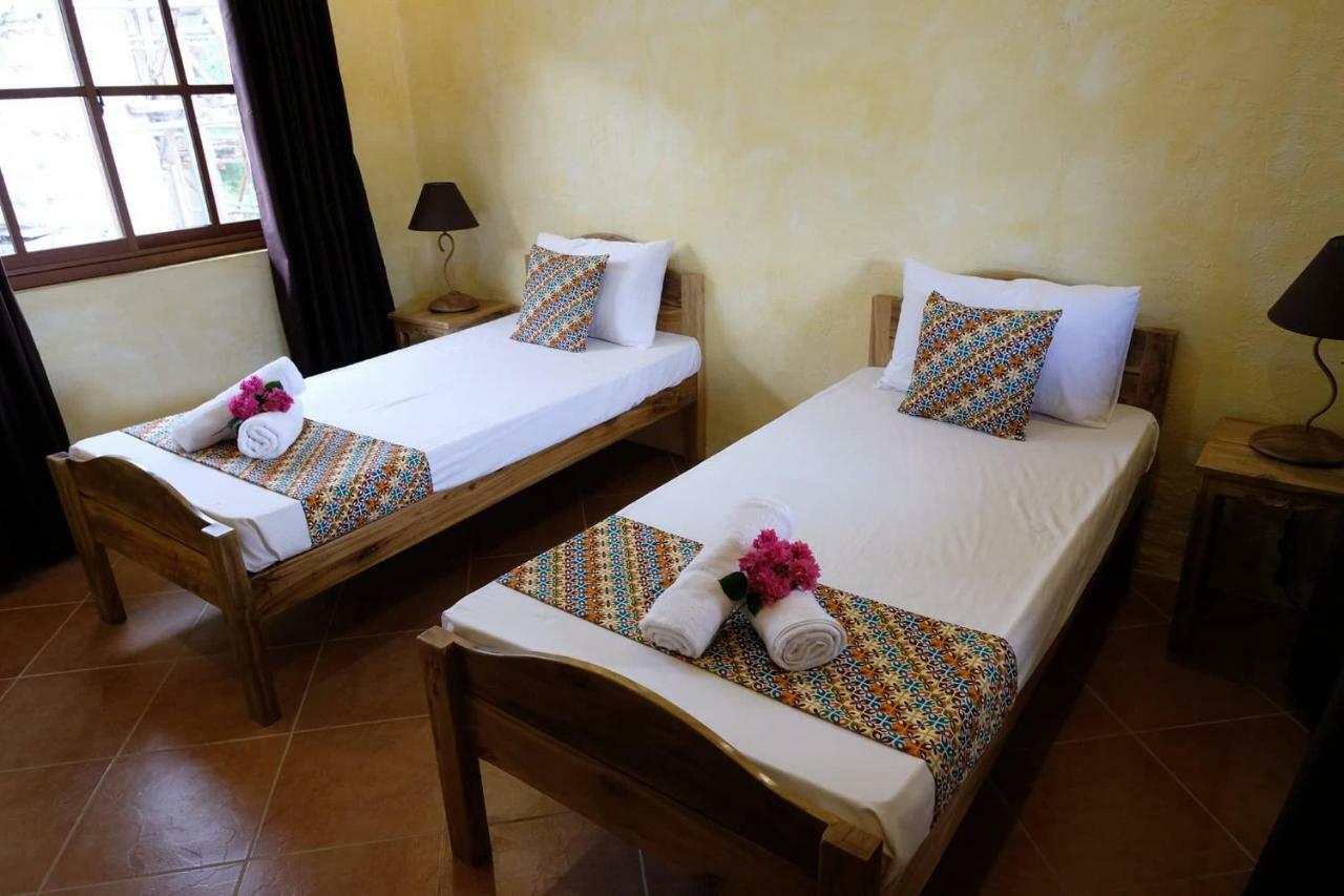 La Casa Di Beatrice Bed & Breakfast Panglao Bagian luar foto