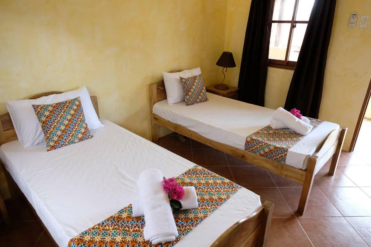 La Casa Di Beatrice Bed & Breakfast Panglao Bagian luar foto