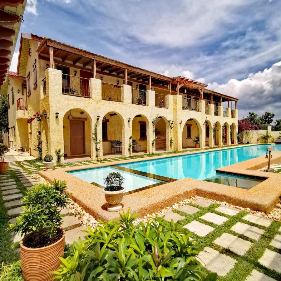 La Casa Di Beatrice Bed & Breakfast Panglao Bagian luar foto